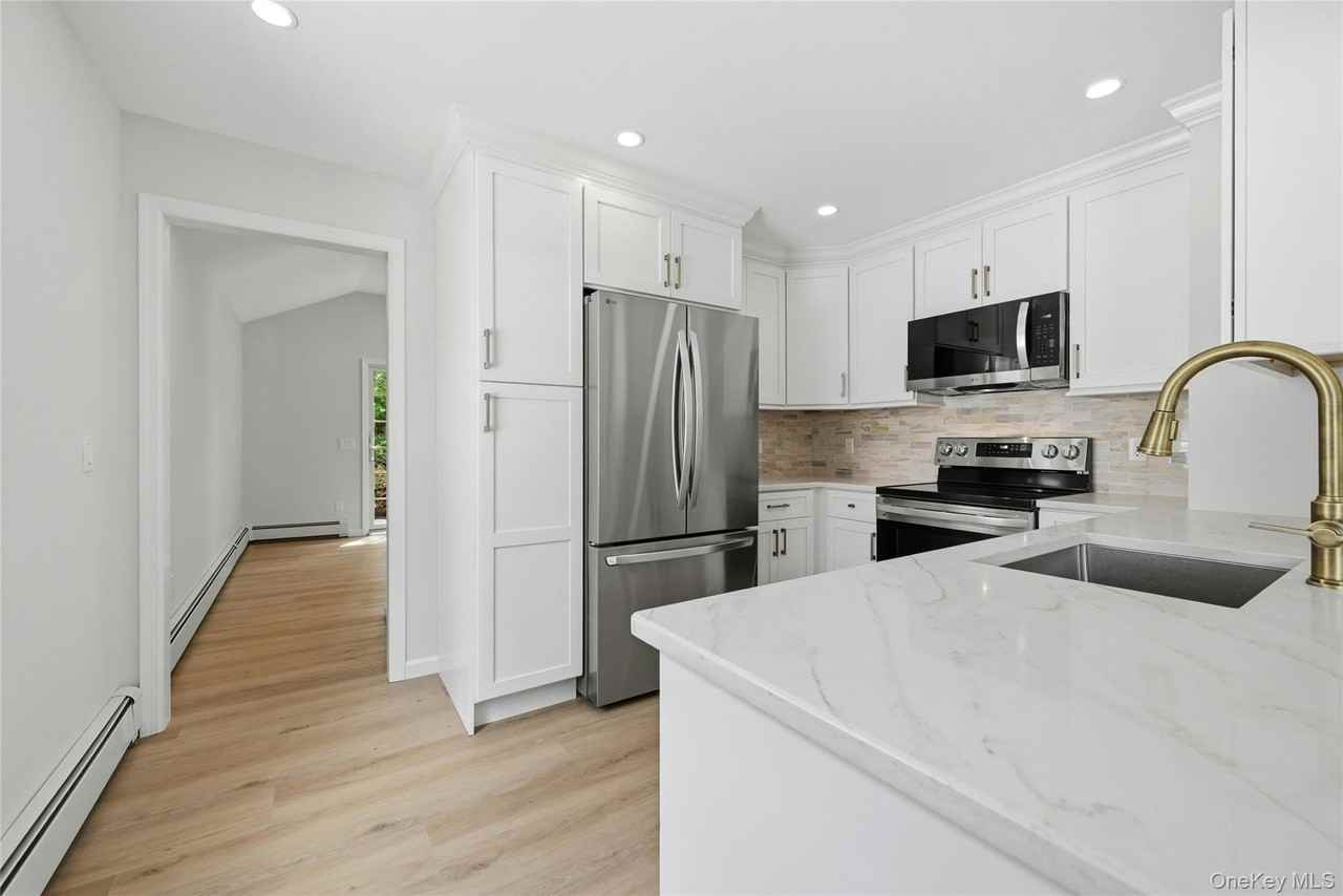 192 Iceland Dr - Photo 6 of 29