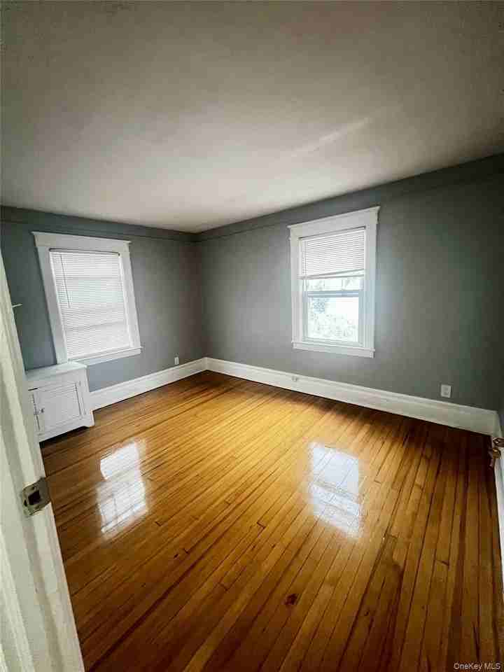 3922 Dyre Ave #2 - Photo 6 of 10