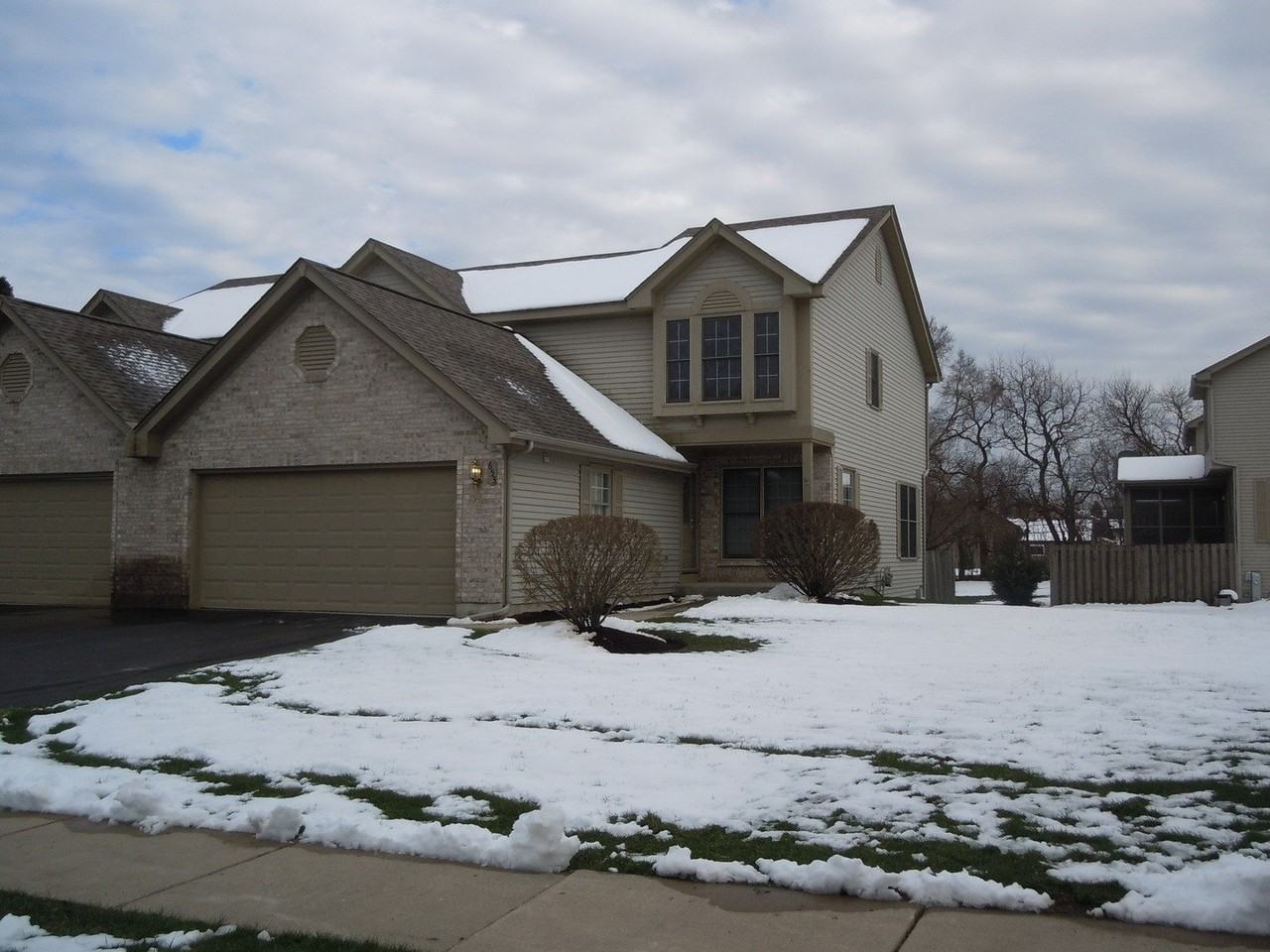 653 Cress Creek Dr - Photo 2 of 25