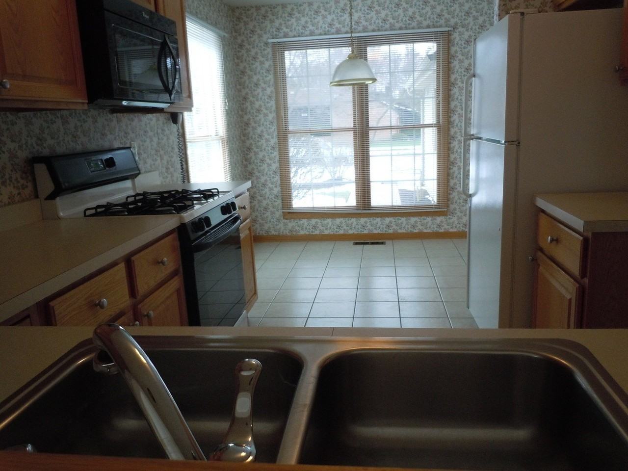 653 Cress Creek Dr - Photo 5 of 25