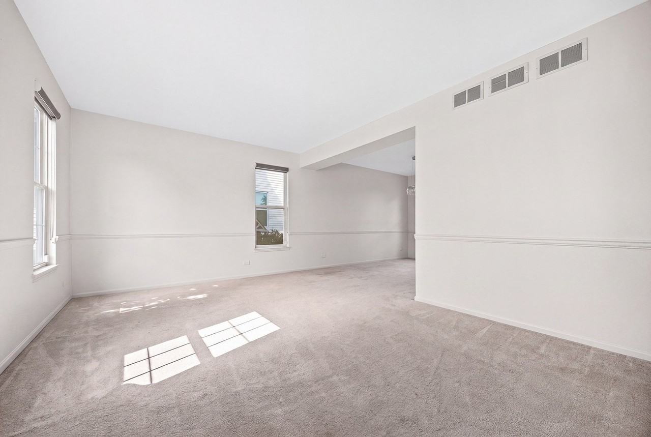 1255 Chicory Ln - Photo 6 of 27