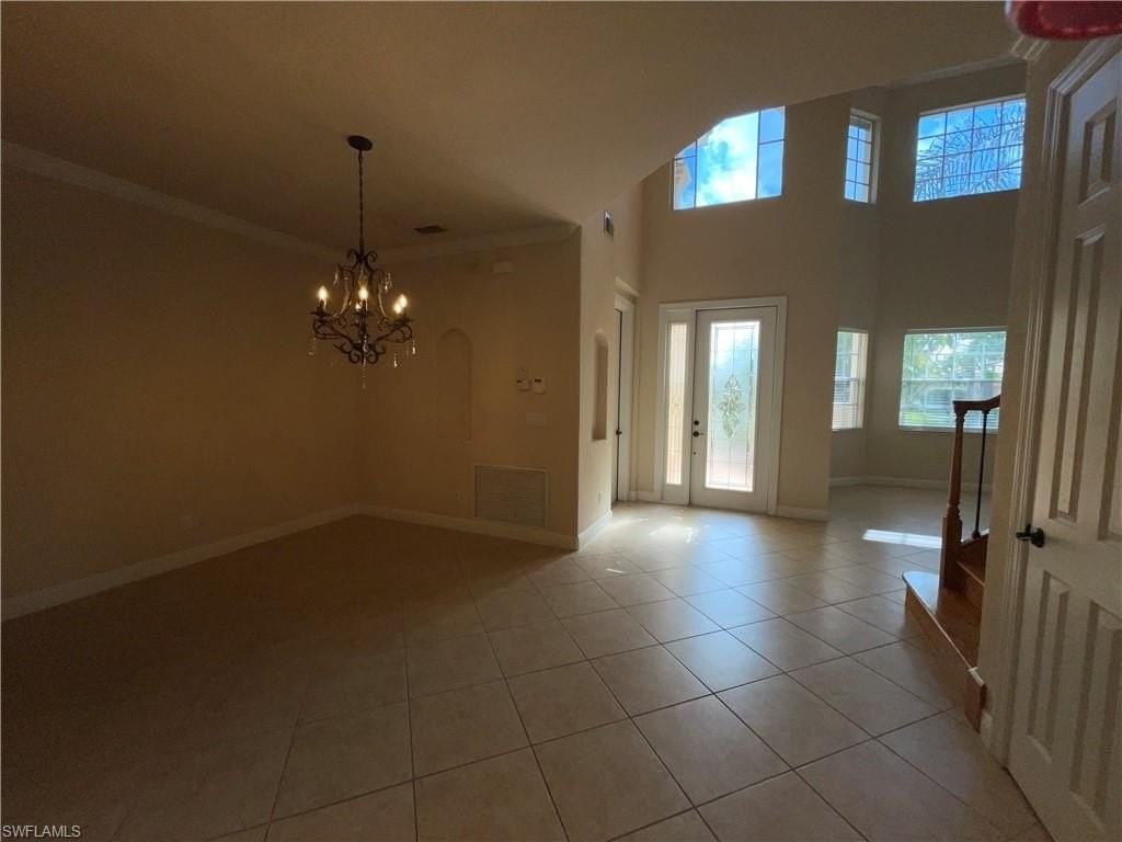 12639 Biscayne Ct - Photo 7 of 36