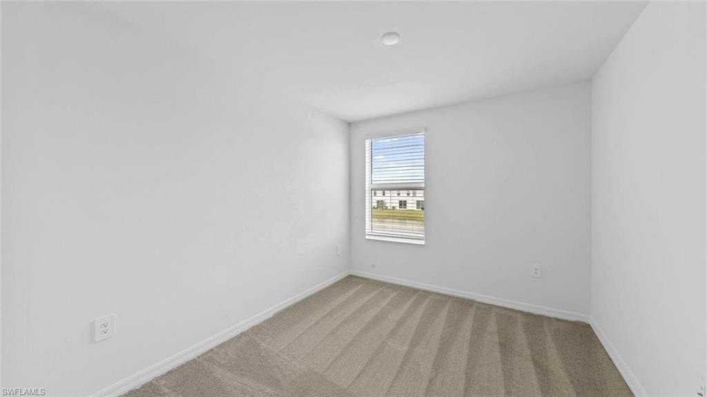 17528 Paradiso Way - Photo 7 of 9