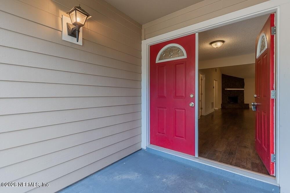 10516 Chippendale Cir E - Photo 3 of 31
