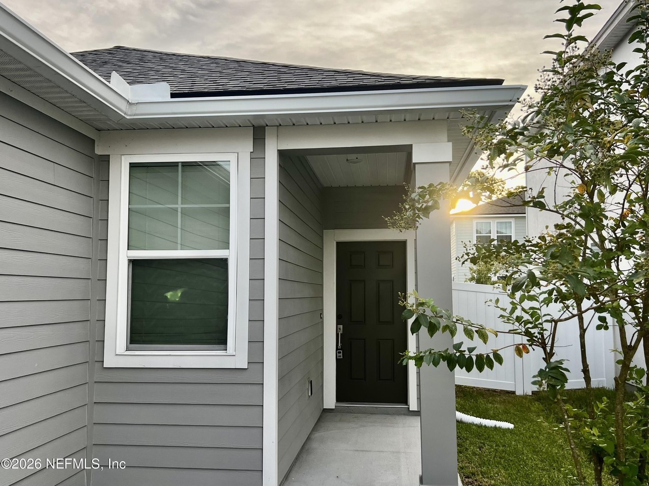 14765 Cashew Ave - Photo 3 of 28