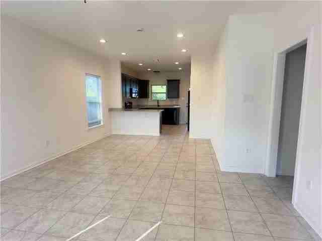 44067 Parker Blvd - Photo 7 of 15