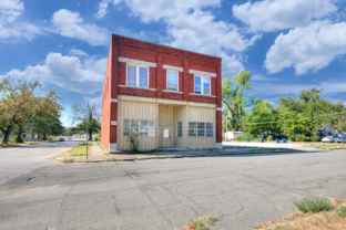 1102 W 9th St #2B - Photo 1 of 1