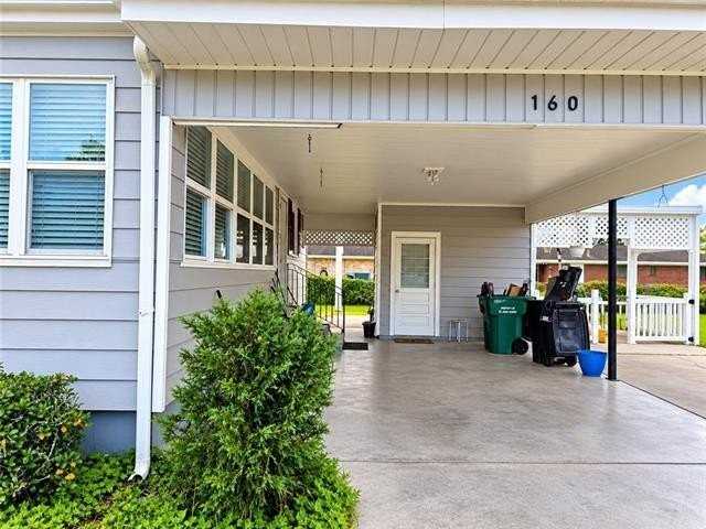 160 Parker Ln - Photo 2 of 12