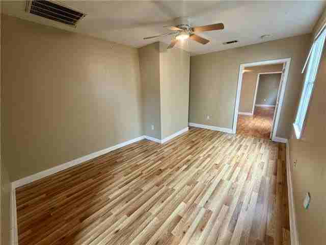 2332 Iberville St - Photo 4 of 13