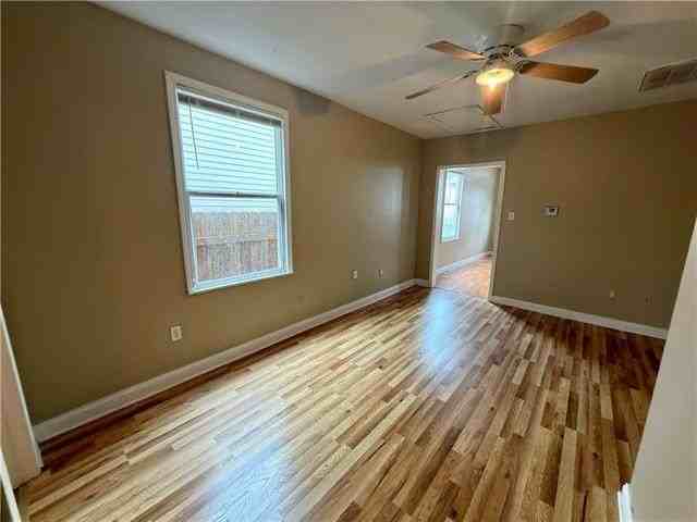 2332 Iberville St - Photo 5 of 13