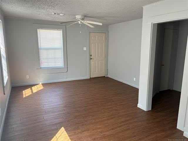 1604 N 6th Ave #1-2 - Photo 3 of 10