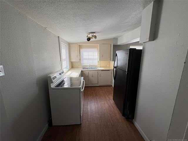 1604 N 6th Ave #1-2 - Photo 5 of 10