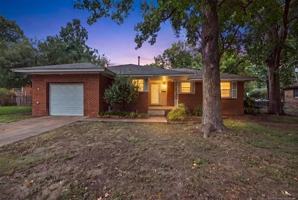 featured image of 2519 E 56th St