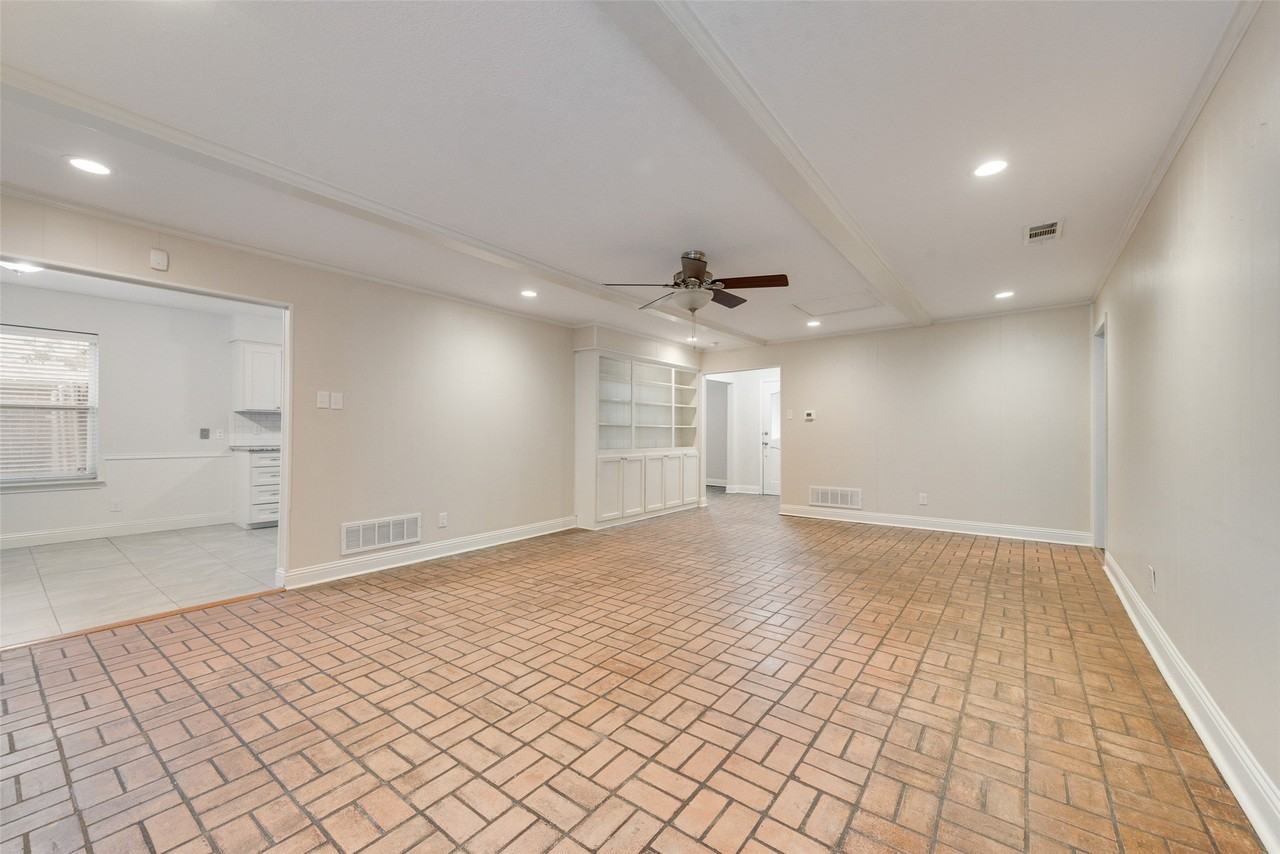 14722 Overview Dr - Photo 4 of 23
