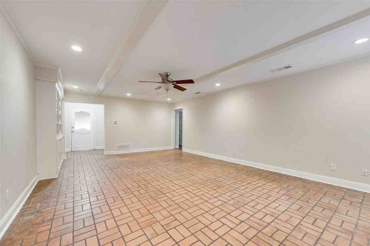 14722 Overview Dr - Photo 5 of 23