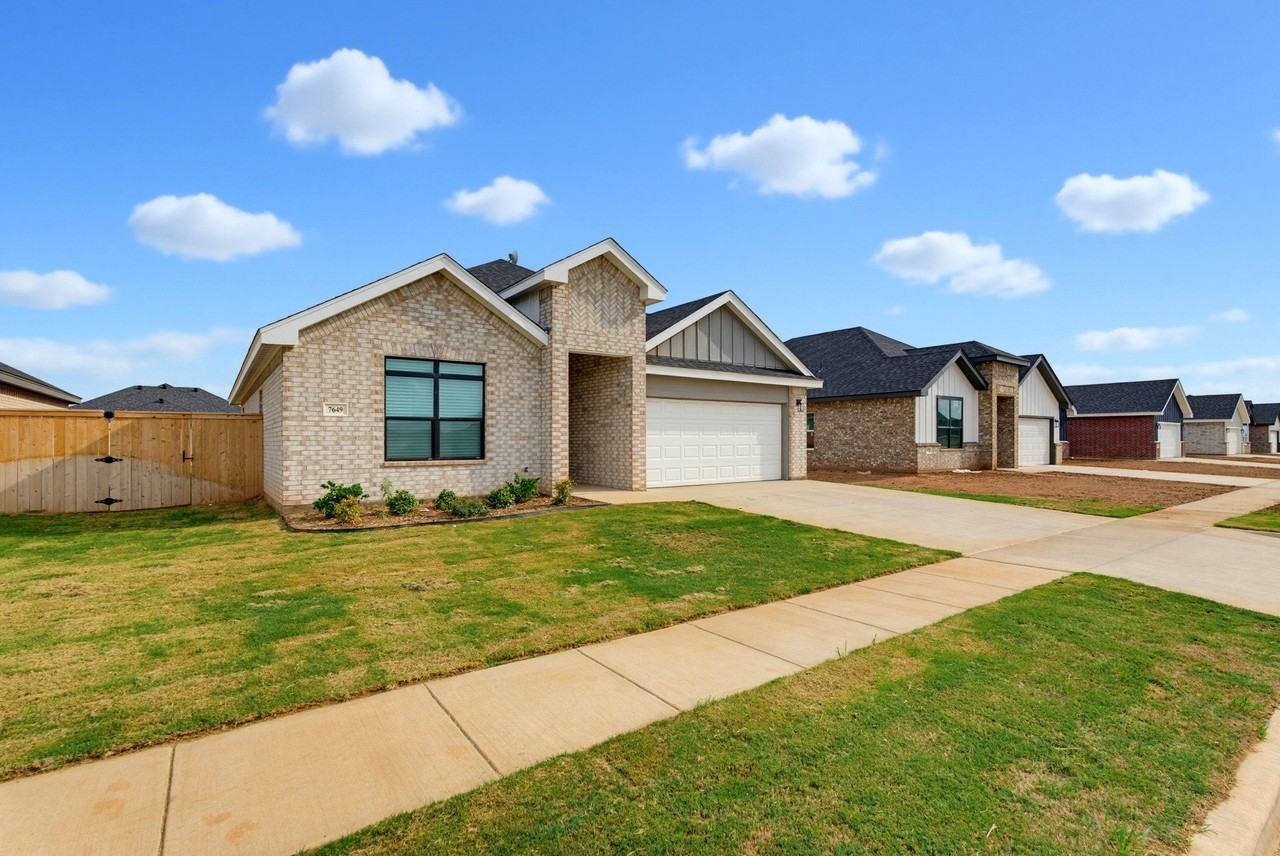 7649 Wildflower Way - Photo 4 of 40