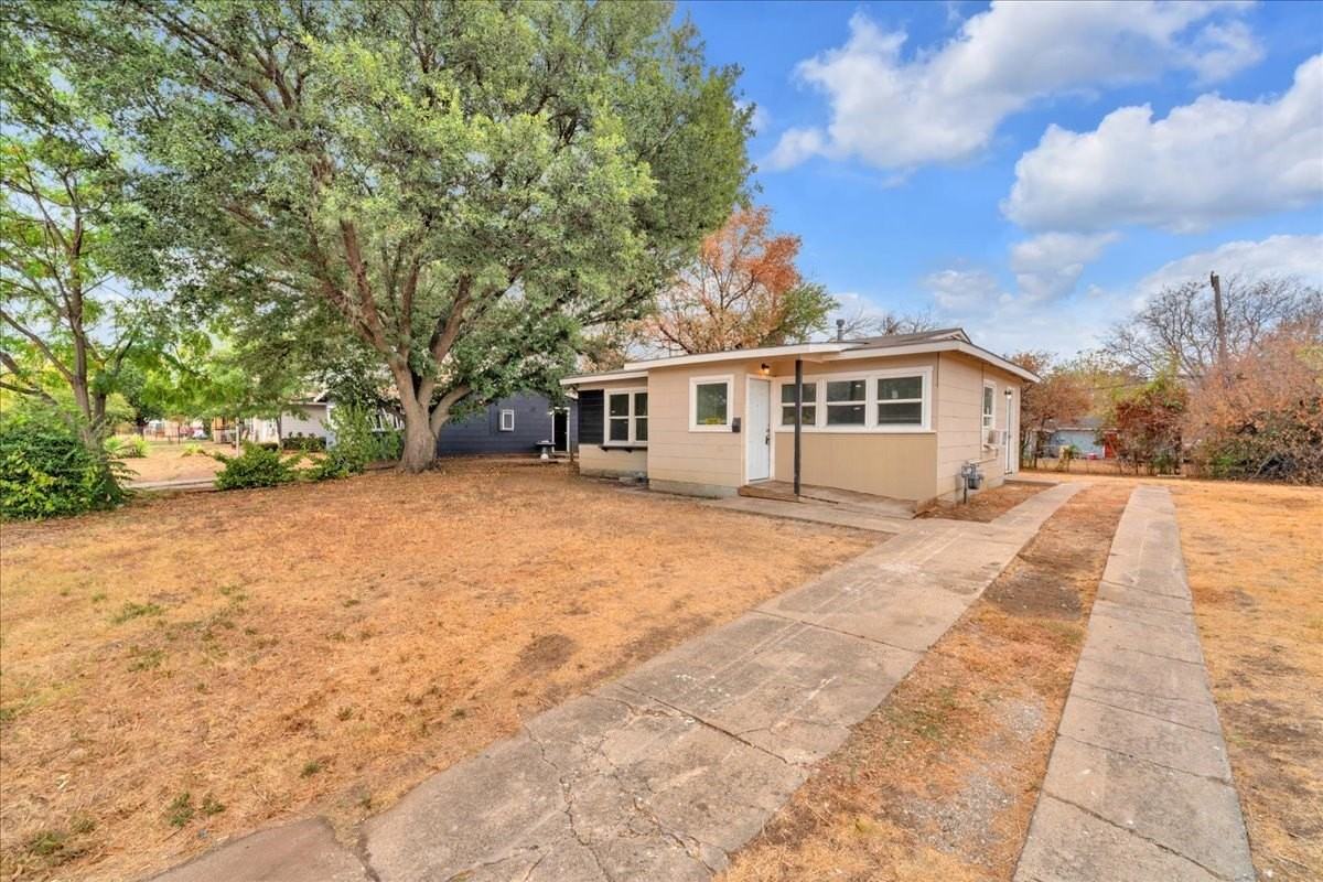 5528 Rickenbacker Pl - Photo 6 of 40