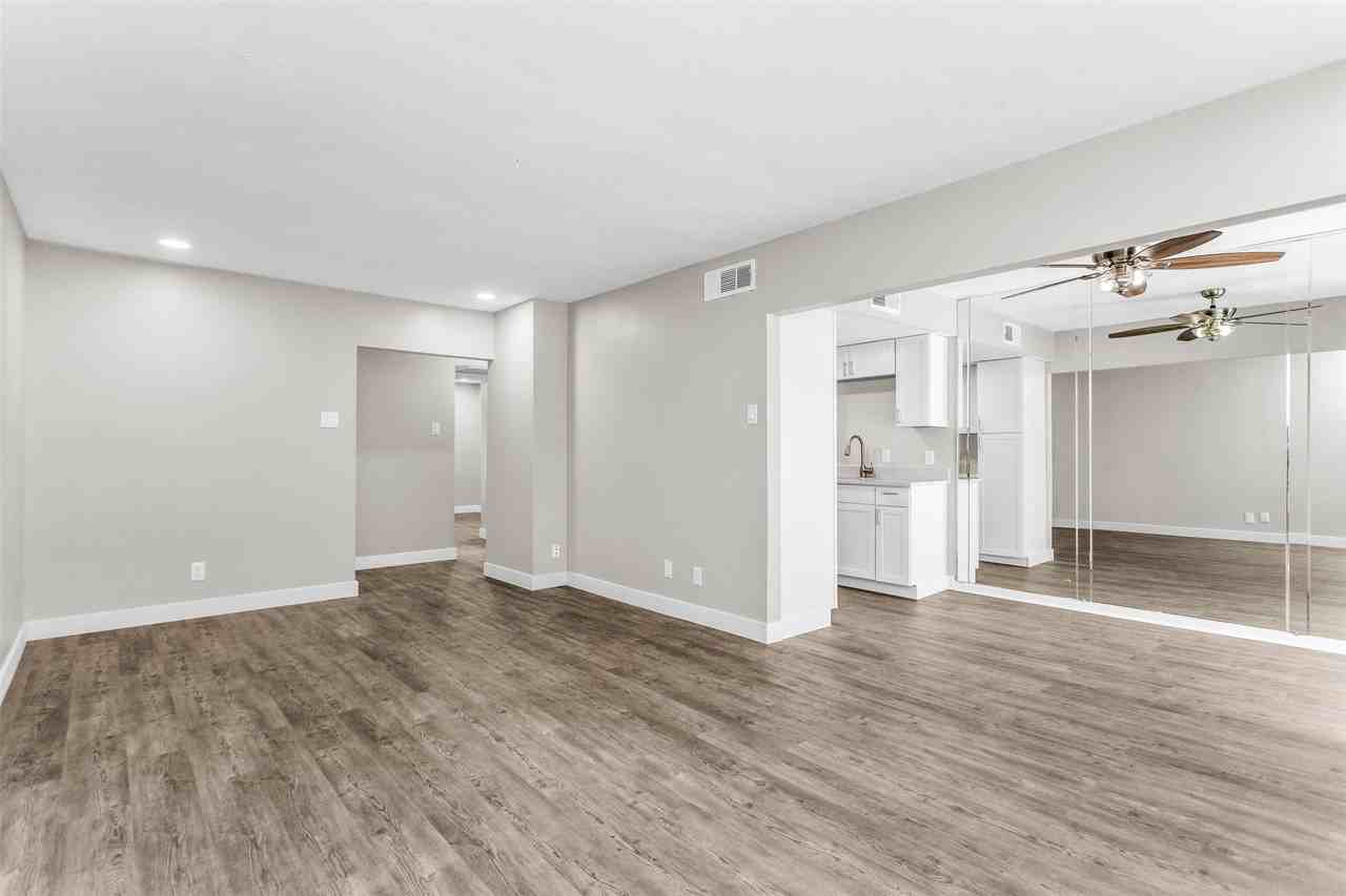15919 Stillwood St #2088 - Photo 6 of 14