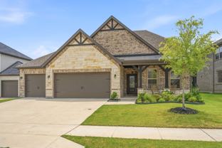 905 Bluebell St - Photo 1 of 1