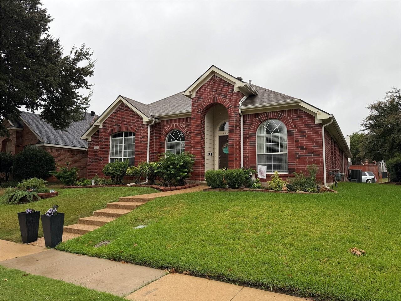 1224 Tanner Dr - Photo 2 of 26