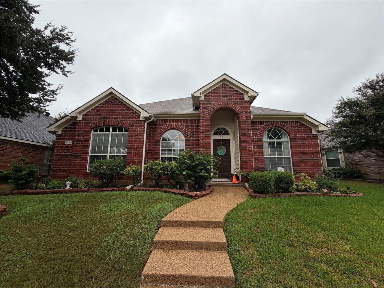 1224 Tanner Dr - Photo 3 of 26