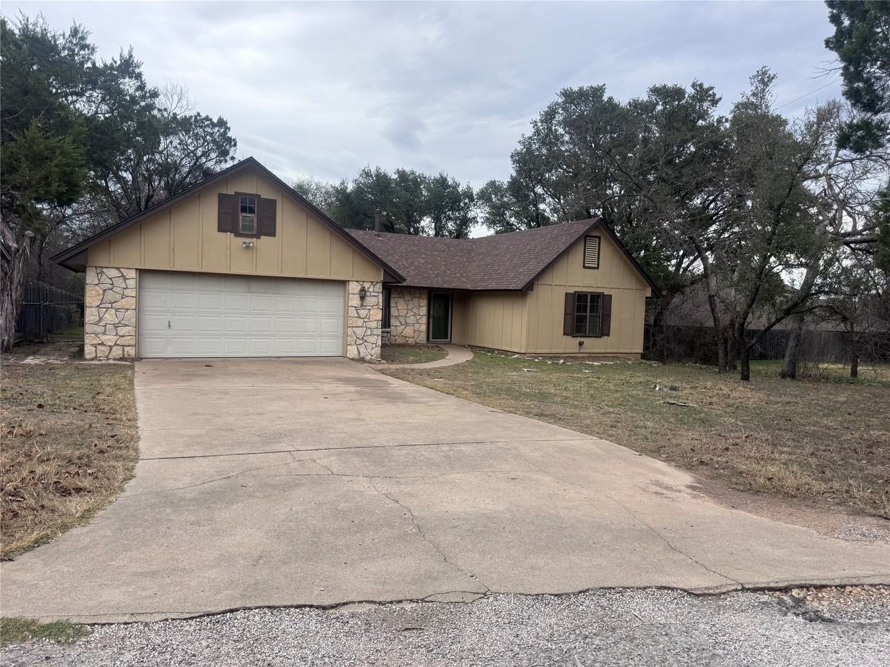1107 Sierra Vista Dr