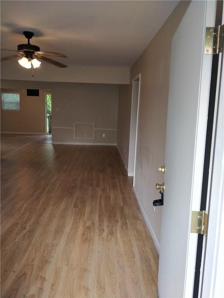 4318 Cicero St - Photo 5 of 12