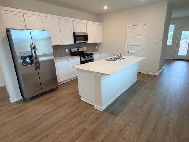 2512 Pikes Peak Way - Photo 4 of 16
