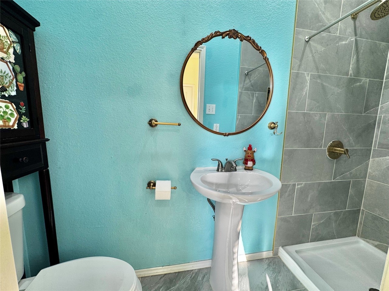 829 John Peter Way - Photo 6 of 15