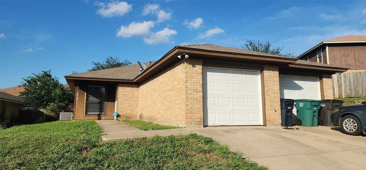 6721 Loma Vista Dr - Photo 2 of 34
