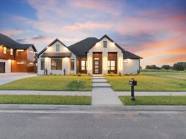 featured image of 2012 Nichole Blvd