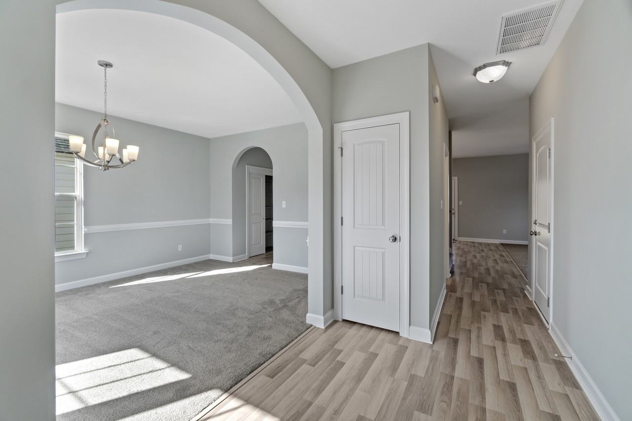 1024 Norview Ave #1 - Photo 5 of 27