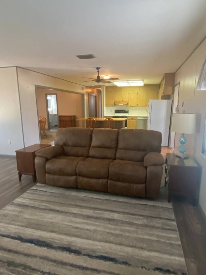 1505 Gulf City Rd - Photo 4 of 19