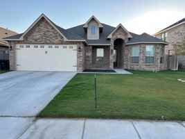 featured image of 3907 Yorkshire Dr