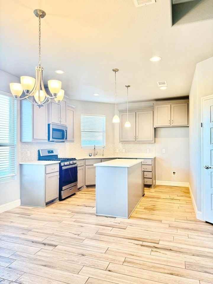 3907 Yorkshire Dr - Photo 7 of 14