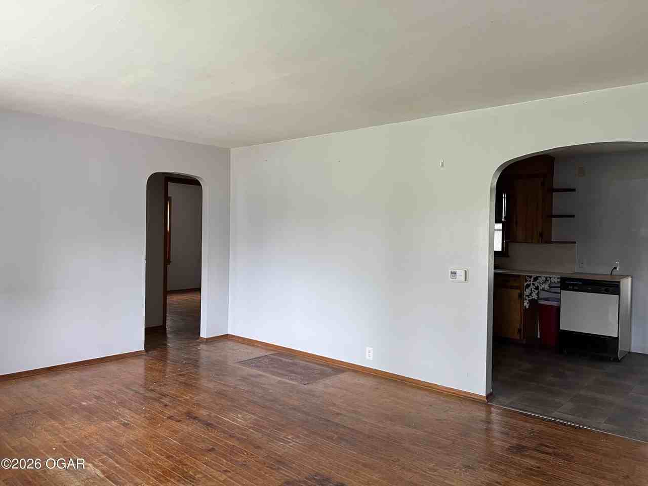 1416 New Hampshire Ave - Photo 3 of 8
