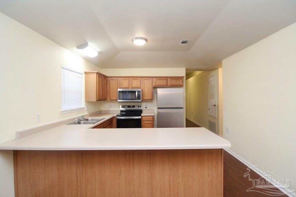 5926 Bilek Dr - Photo 5 of 15