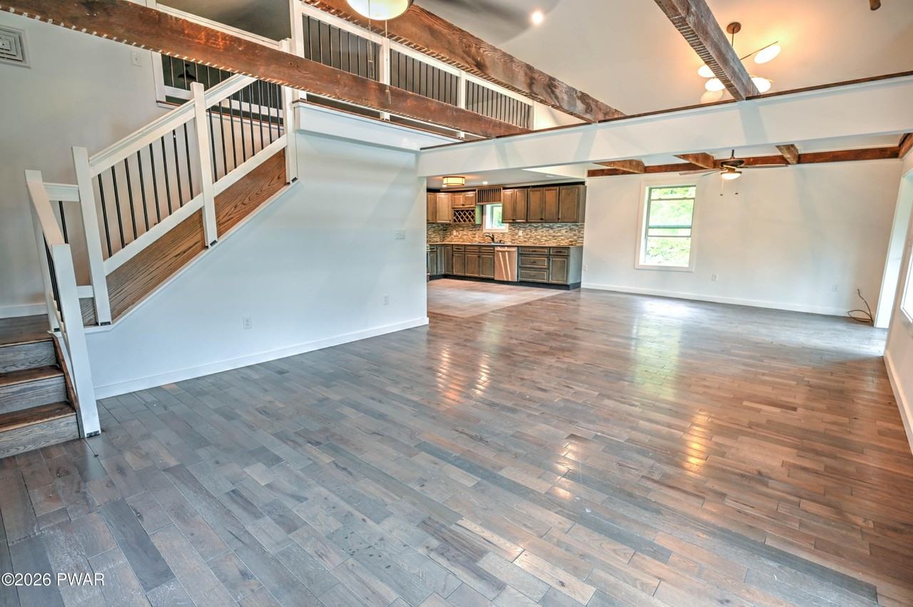 628 Hudson St #2 - Photo 6 of 21