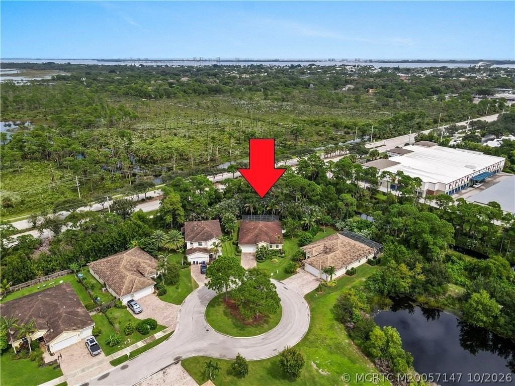 521 Ne Abaca Way - Photo 4 of 42