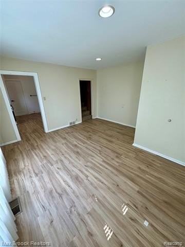 368 S Wing St - Photo 3 of 19