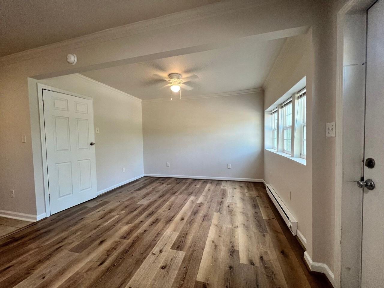 754 Dalewood Ave - Photo 2 of 5