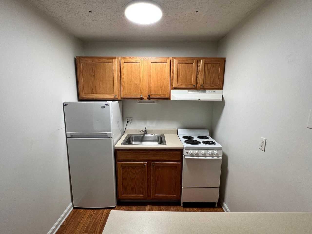 807 Whitney Ave Nw #308B - Photo 6 of 12