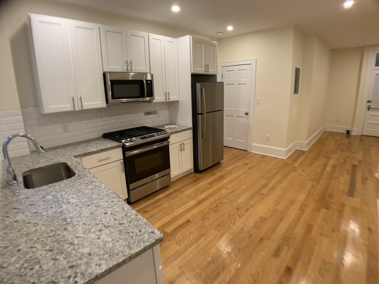 9 Seaverns AvenueUnit 1R #1R - Photo 2 of 15