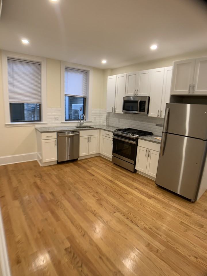 9 Seaverns AvenueUnit 1R #1R - Photo 3 of 15