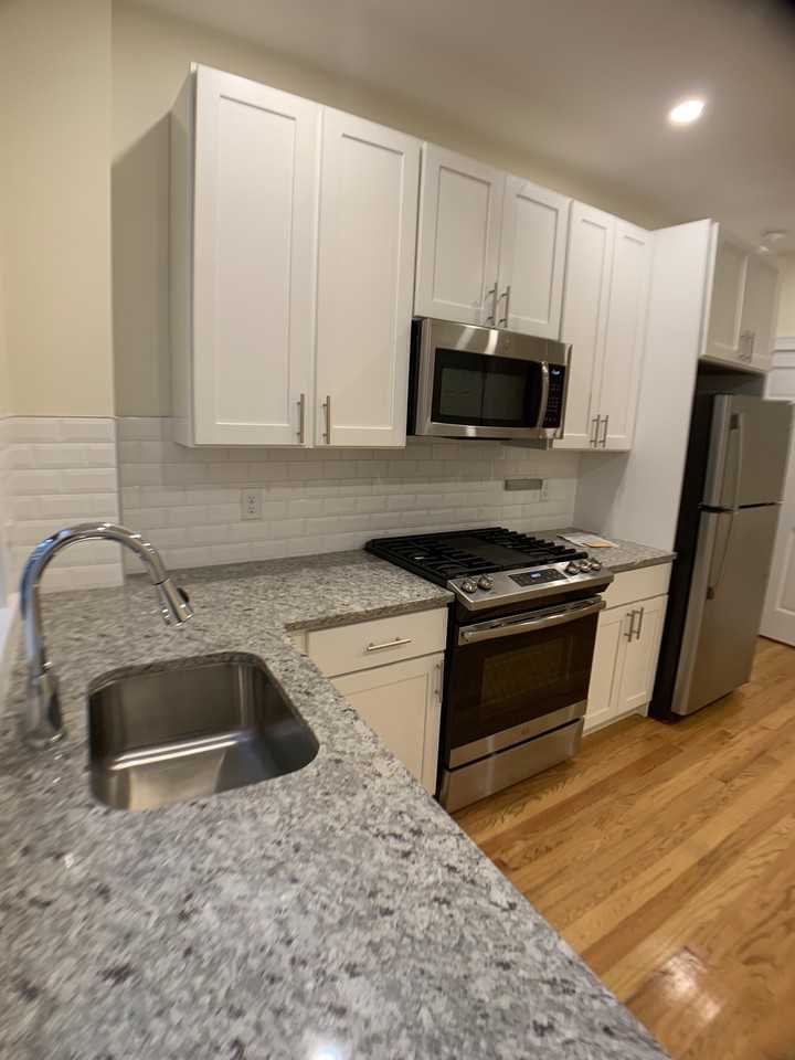 9 Seaverns AvenueUnit 1R #1R - Photo 5 of 15