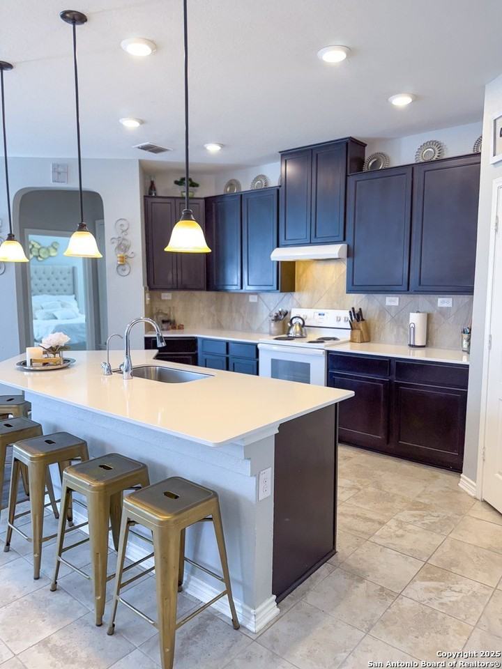 4526 Stetson Run - Photo 6 of 34