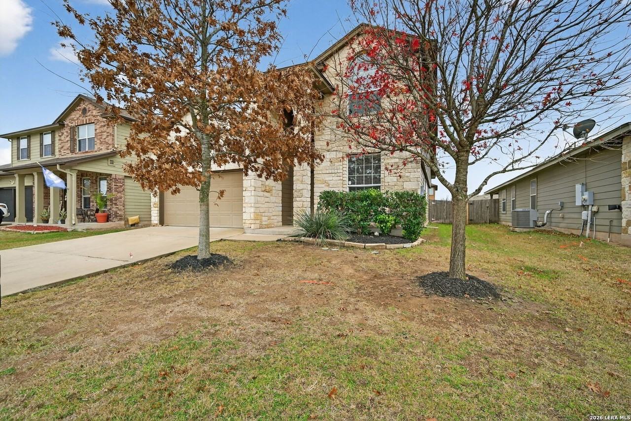 2260 Lighthouse Dr - Photo 3 of 33