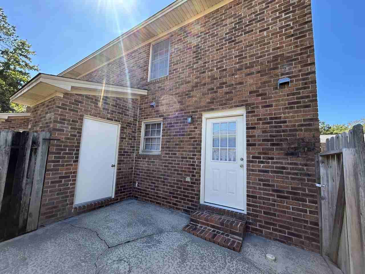 14 Hackberry Ct - Photo 2 of 14