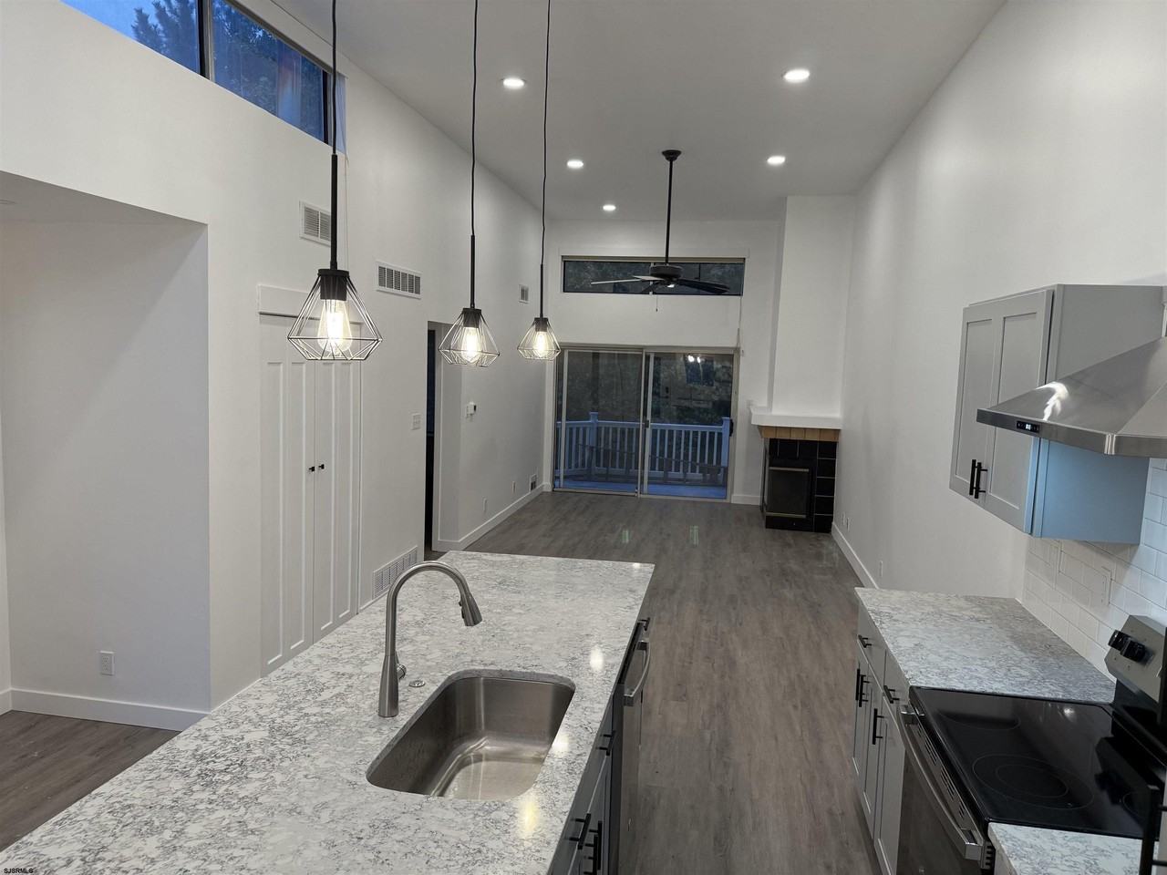 14 Tilton Clb #14 - Photo 2 of 6