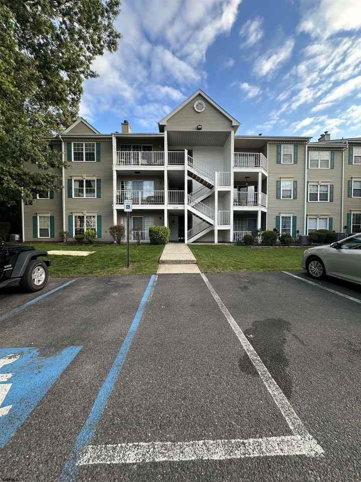 75 Iroquois Dr #75